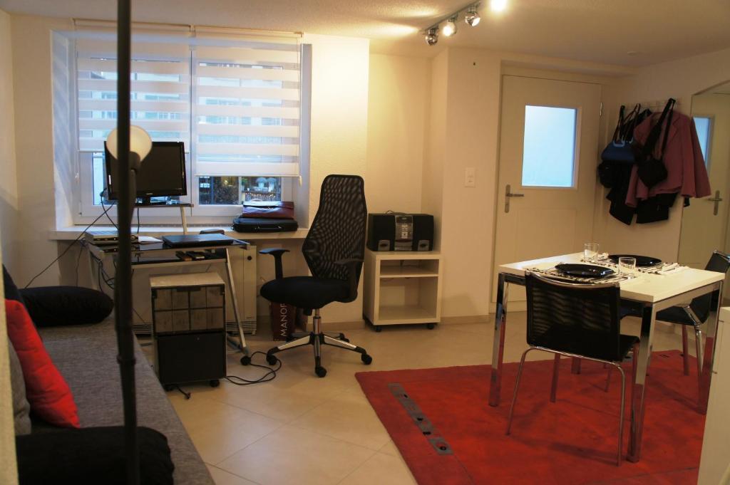 Studio-Appartment Horgen Δωμάτιο φωτογραφία